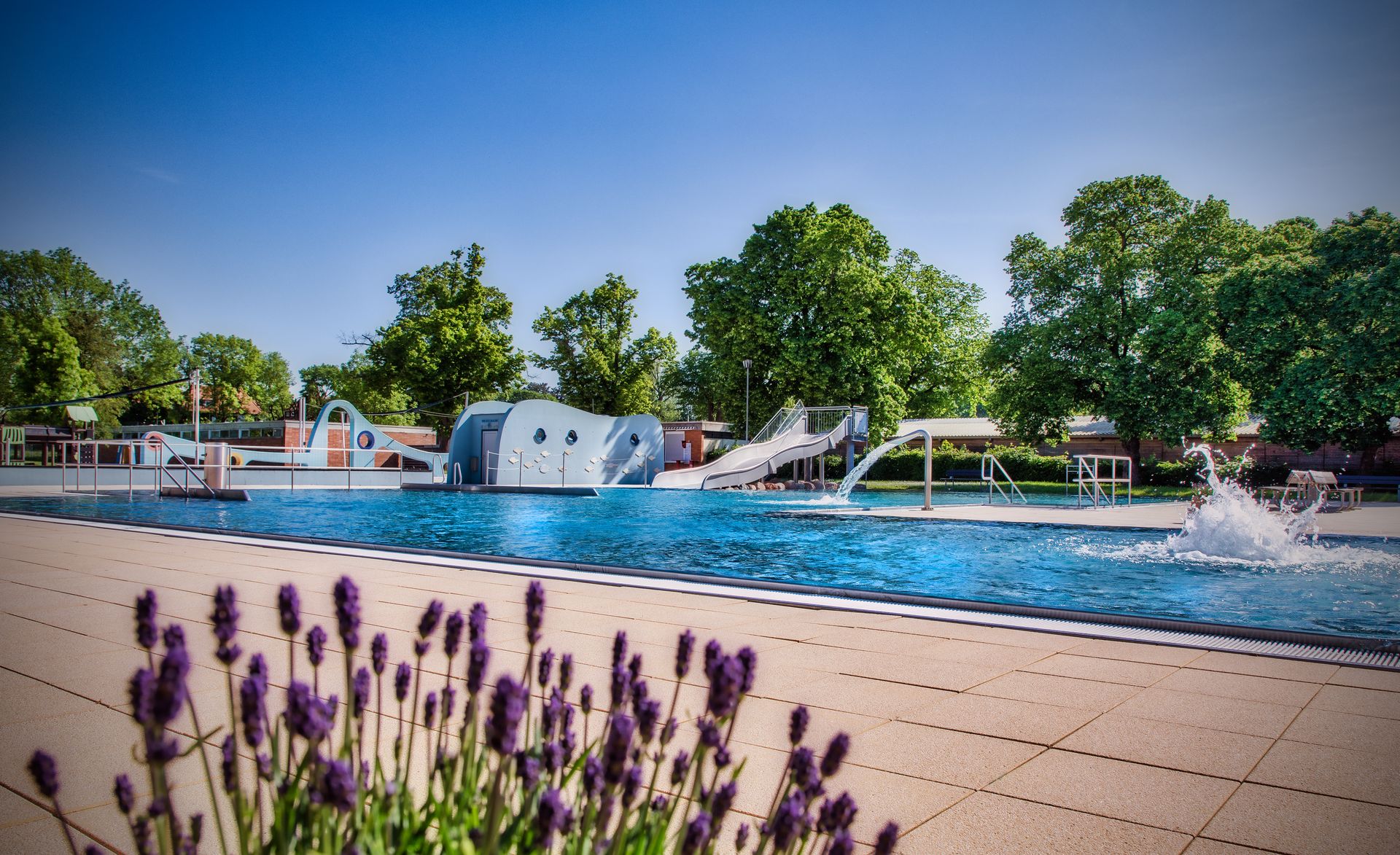 Nichtschwimmerbecken Freibad am Prießnitzweg © Fotografie Britta Hoff